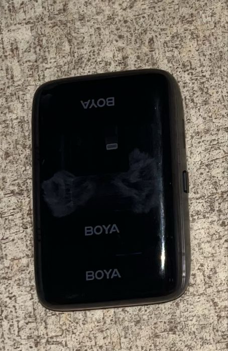 Продаю микрофон-петличку Boya