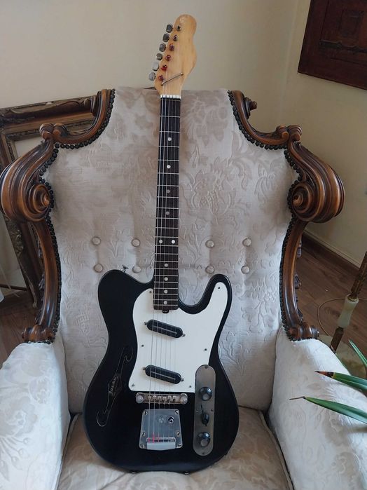 Jolana iris  Електрическа китара