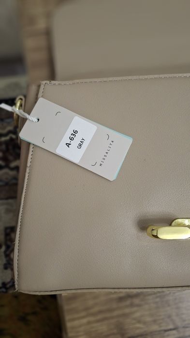 Продам новые женские сумочки