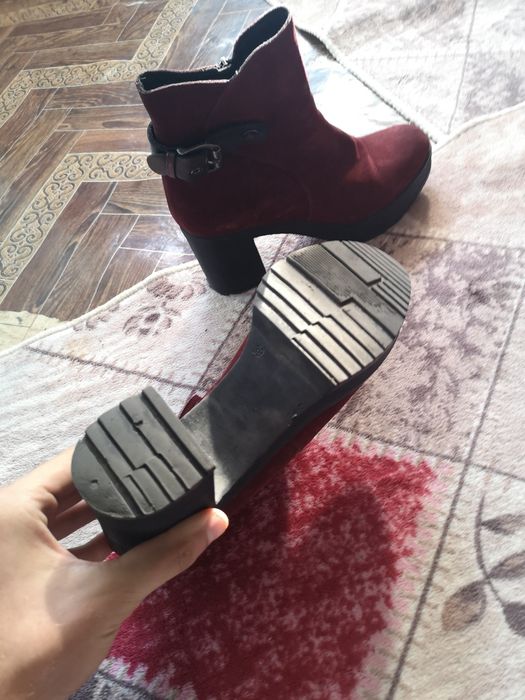 Дамси боти с ток от естествен плат