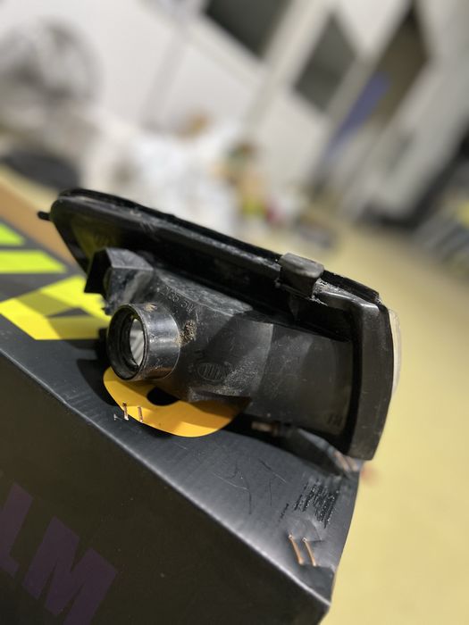 Габарит левый Carina ed.