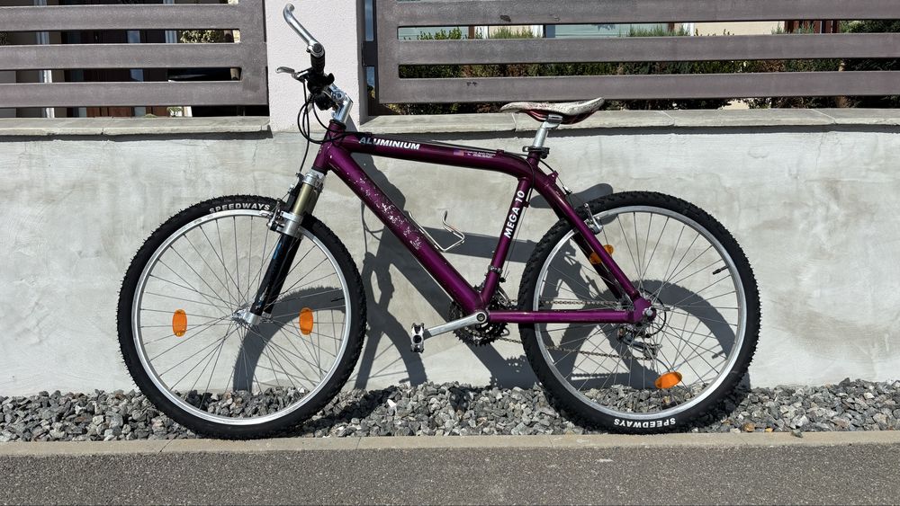 Bicicleta aluminium mega 10 pe 26