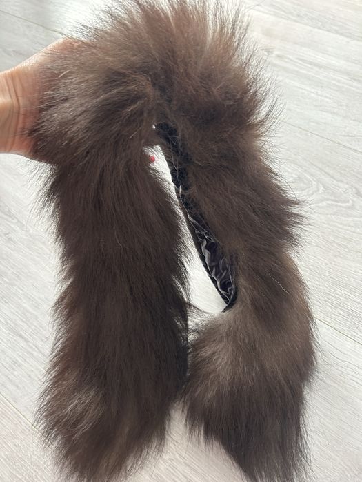 Едтествена Яка от лисица