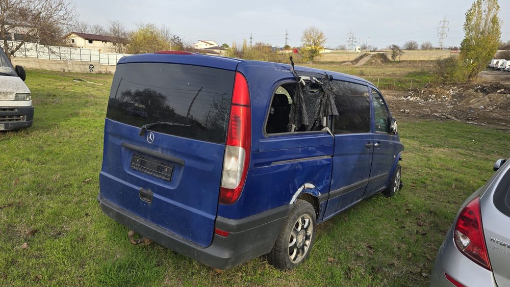 Mercedes vito 8+ 1