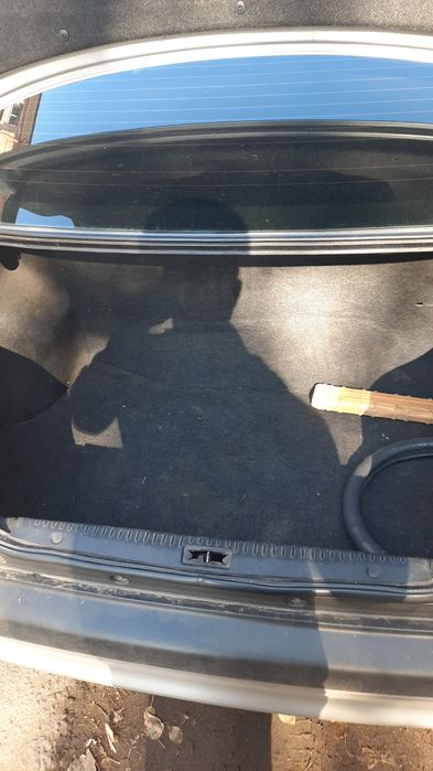 Продам тайота Авенсис