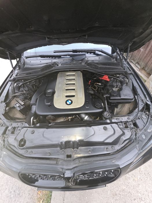 BMW E61 530 218 к.с.