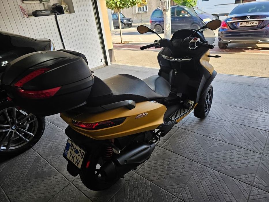 Scuter Piaggio MP3 350 2020