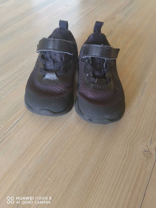 Детски маратонки Nike нови