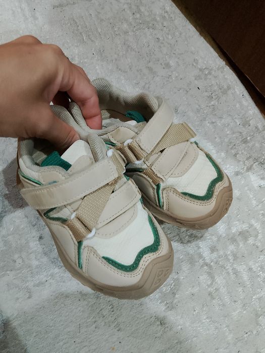 Продам сандали кросы макасины