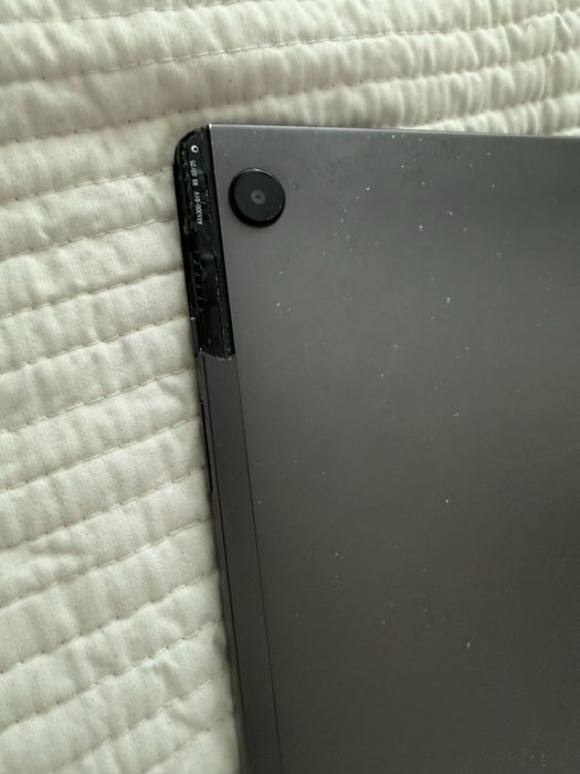 Продам планшет samsung tab A8 sm X205