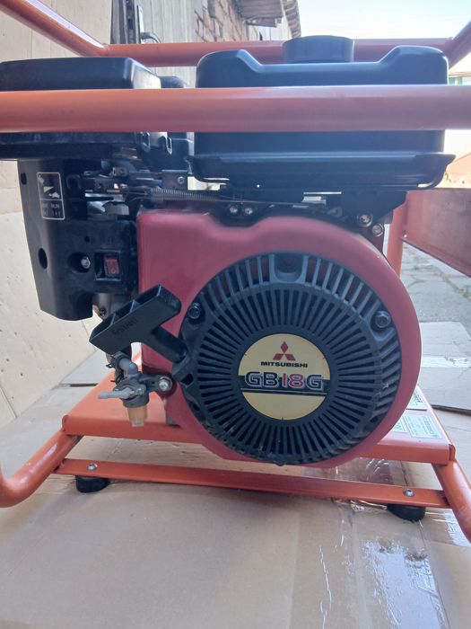 Водна помпа / мотопомпа KP Pump М 500 Mitsubishi – като нова