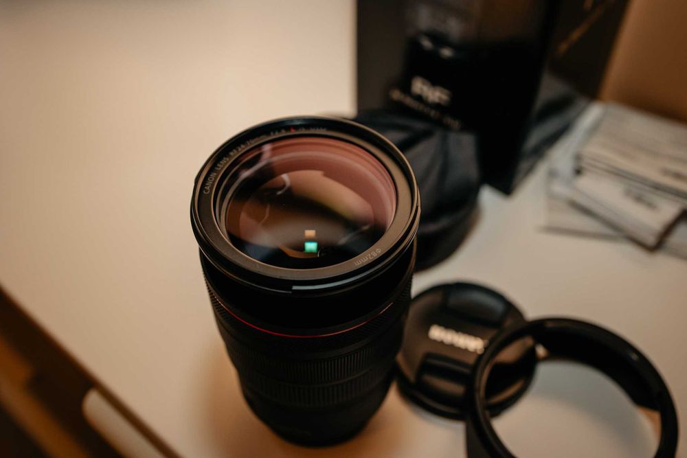 Canon RF 24 70 2.8 L IS USM