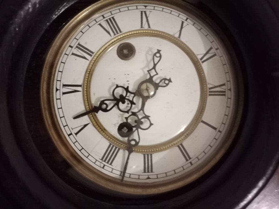 Продам старинные часы