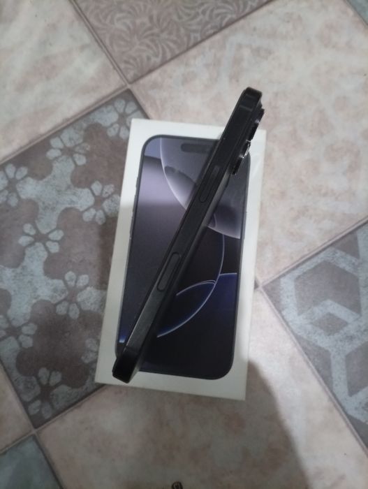 В идеале IPhone 16 pro