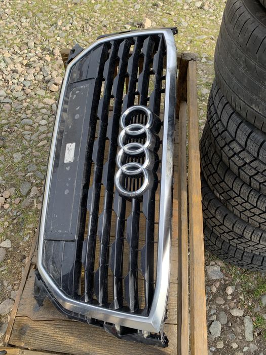 Решетка за Q2 S-Line