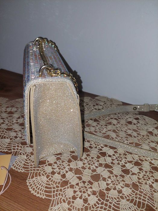 Официална златиста чанта Menubar, малка 23*14*6 см