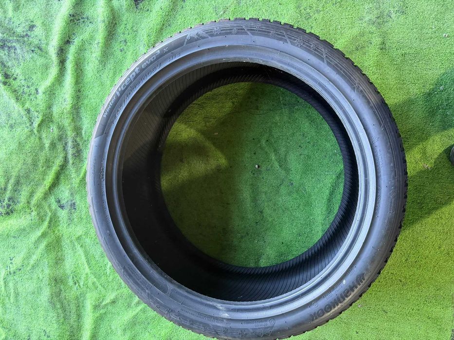 Anvelope de iarnă 265/40/21 Hankook