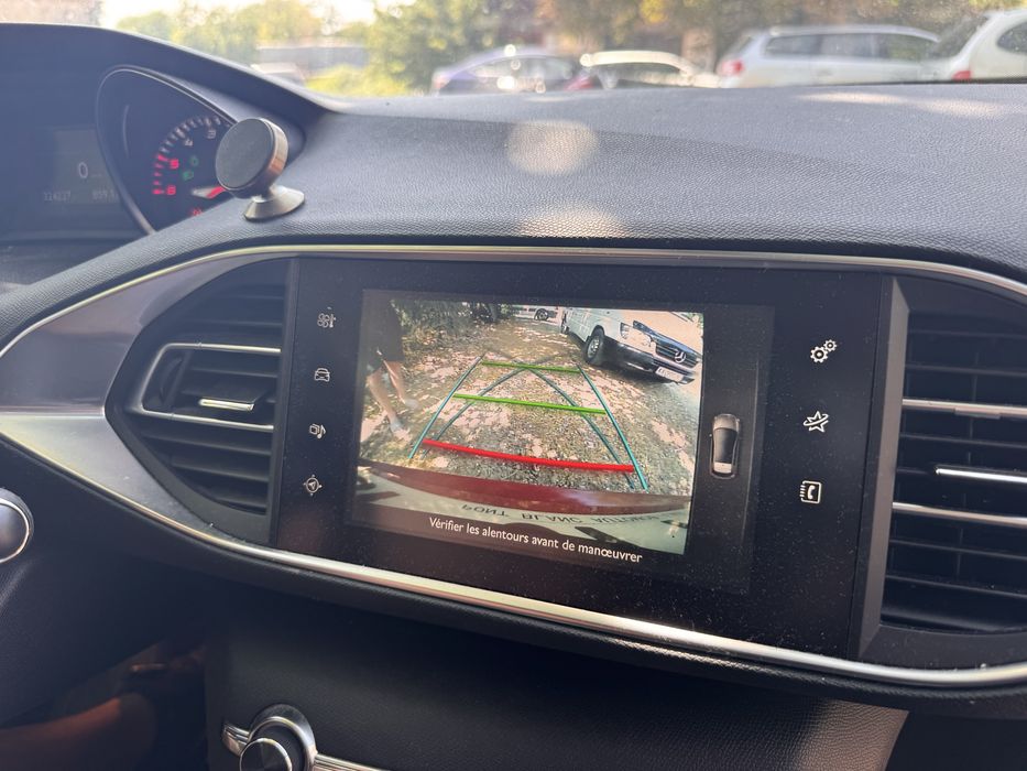 Peugeot 308 1.6 e-hdi НА ЧАСТИ