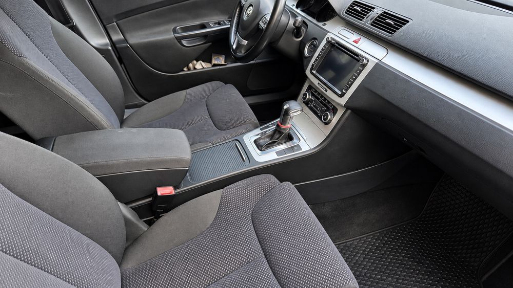 VOLKSWAGEN Passat 2010 — imagine 14