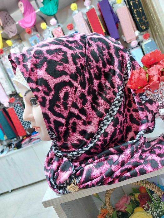 ayollar uchun ro'mollar