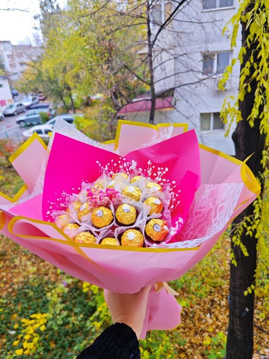 Buchet dulce Ferrero| Cadou cu livrare oriunde în țară