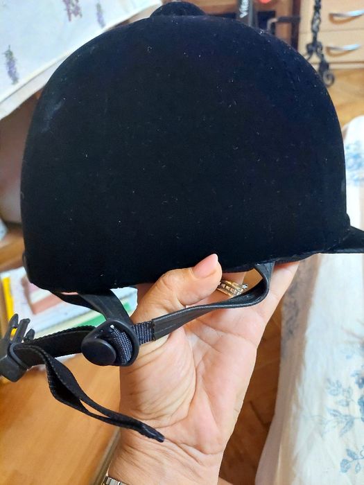 Cascheta pentru echitatie