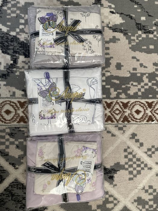 Продам постельное белье , одеяло , полотенце