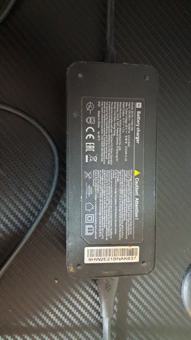 vand încărcător trotineta electrică xiaomi