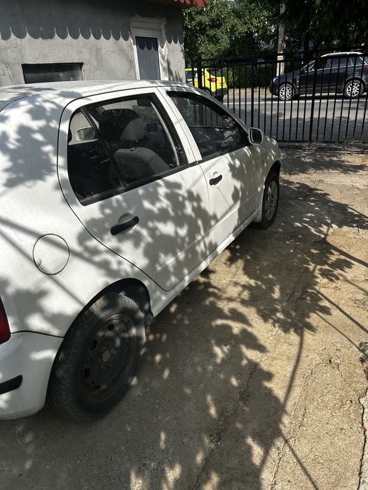 SKODA Fabia 2004 — imagine 2