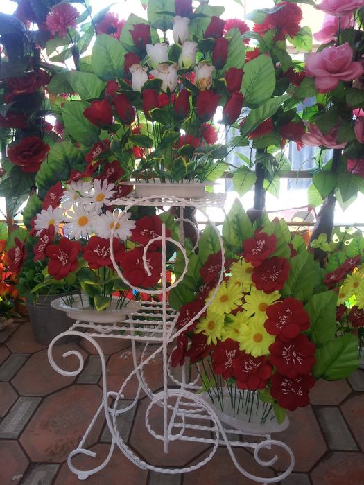 Подставка для цветов