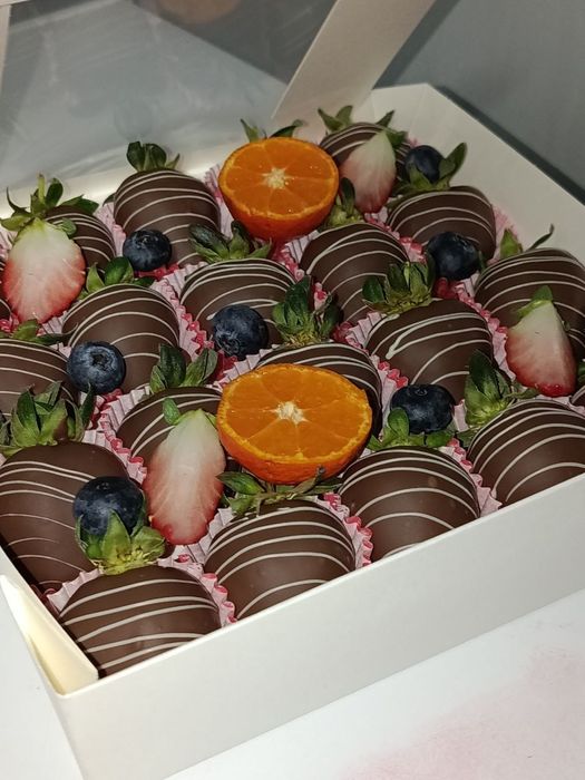 Qulupnaylar eng arzon narxlarda chocoberry.uz jamoasidan