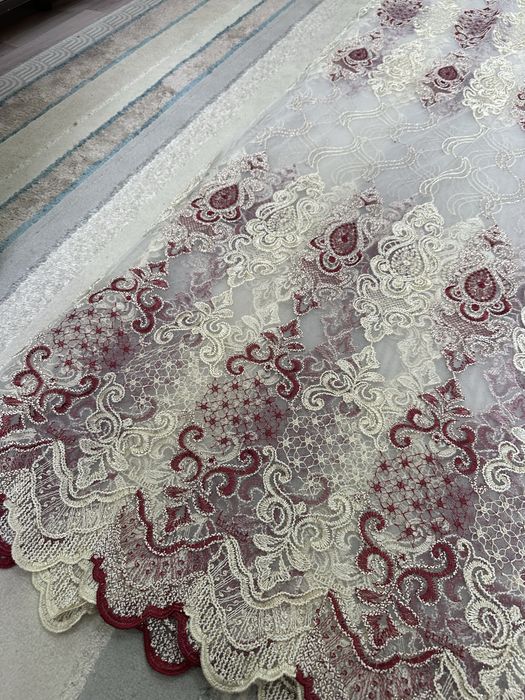 Продам тюль отличном состояний .