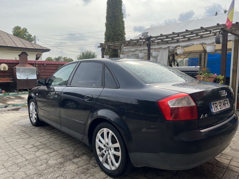 Vand Audi A4 2004