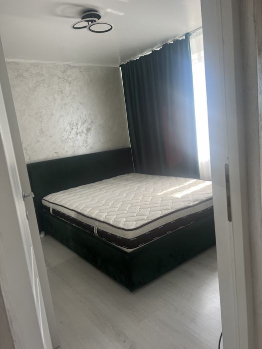 Apartament oferit spre inchiriere….whatsapp