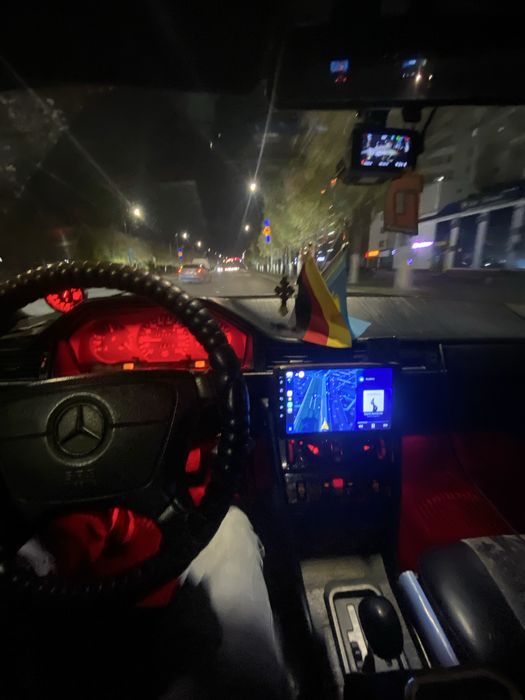 Продам мерседес 124