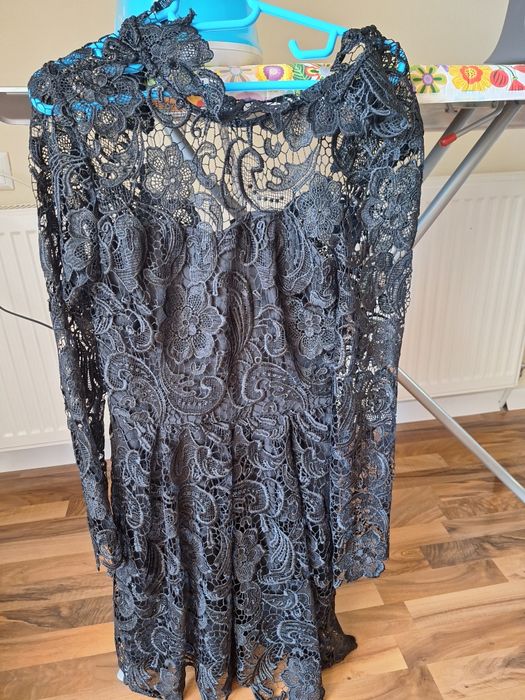 Rochita noua dantela neagra