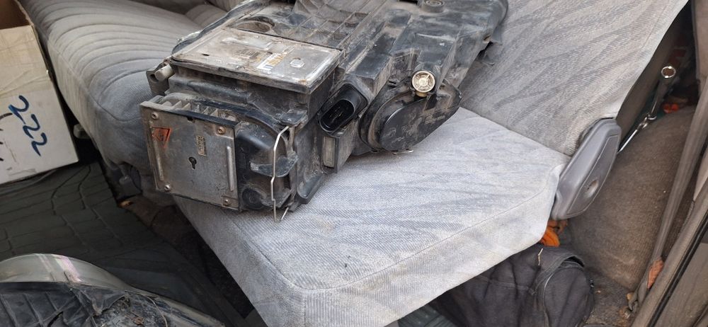 Фары фольцваген пассат б6