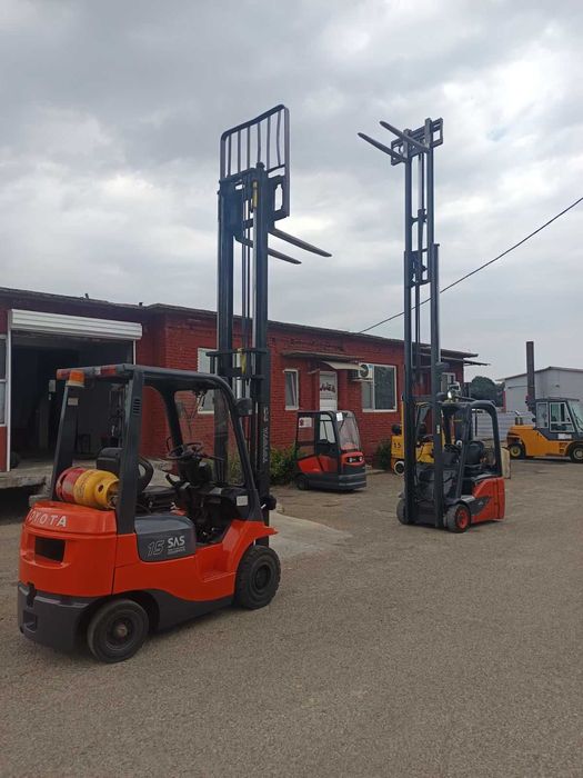 Газокар Тойота 1500кг