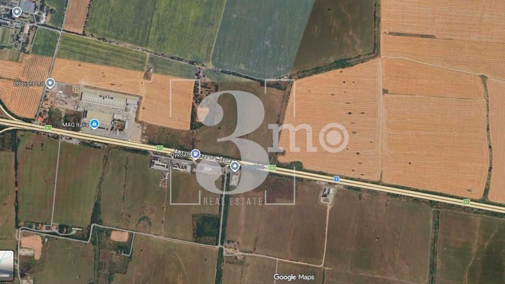 „3mo“ продава парцел, разположен на автомагистрала „Тракия“