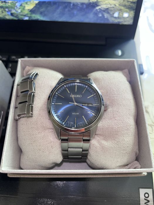 Часы SEIKO Solar SNE525P1.
