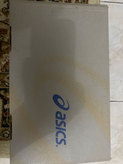 кросовки асикс/asics