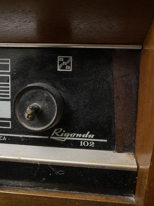 Грамофон Rigonda