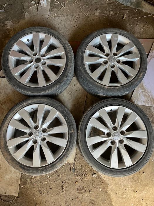 Продам оригинальные диски от киа серато