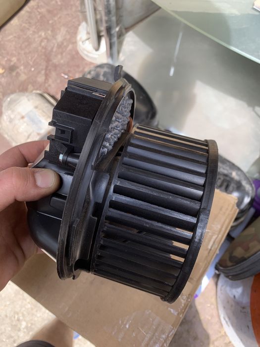 Оригинален чисто нов вентилатор за парно за Golf 6, Passat CC,Touran