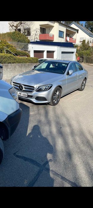 Mercedes C220  W205