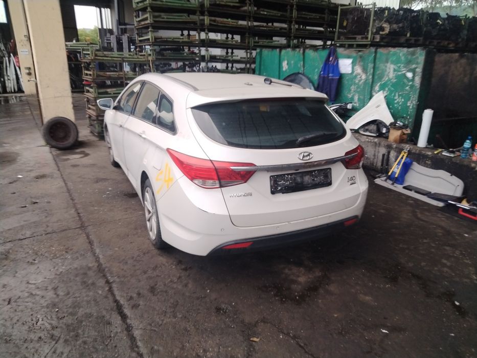 Hyundai i 40/Хюндай i40 1.7CRDI