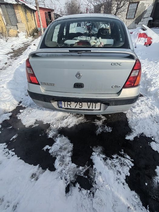 Vând Renault clio super ieftin