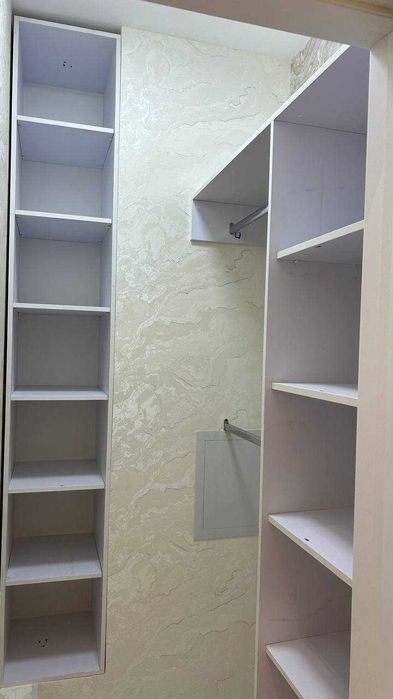 продается 4 комн квартира в Новостройке Геофизика кирпичный дом (Jane)