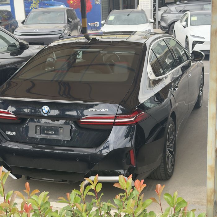 BMW i5 edrive40 full