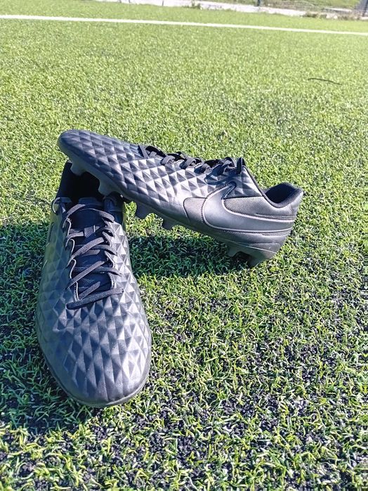 Бутонки Nike Tiempo